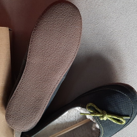 Grey Suede L.L.Bean ladies lined slippers 7.5 nib - Picture 3 of 4